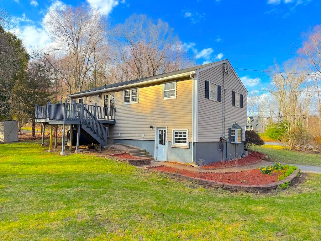 Photo of 30 Highland Street, Newton, NH 03858 (MLS # 5084877)