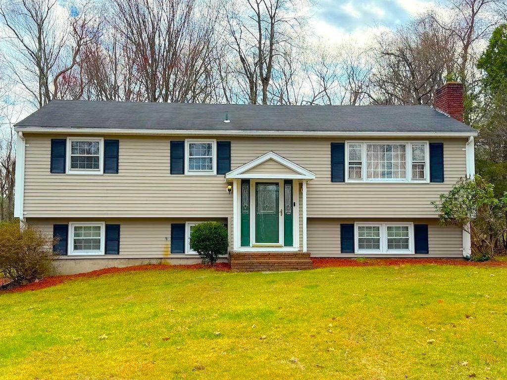 Photo of 30 Highland Street, Newton, NH 03858 (MLS # 5084877)