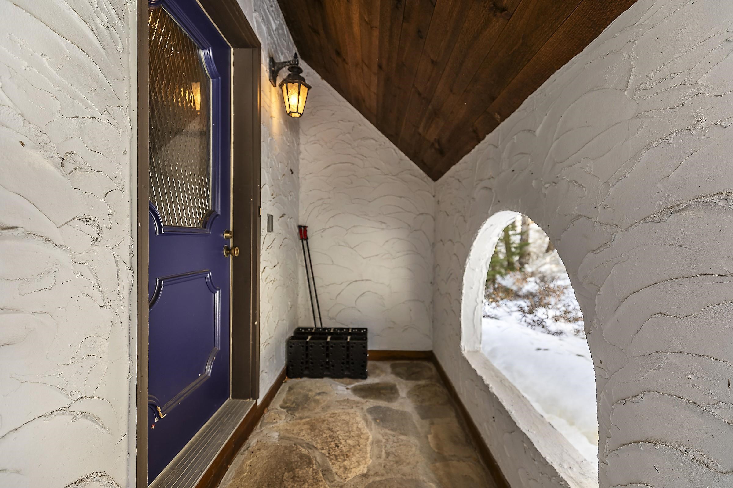 73 Cranberry Hill Road