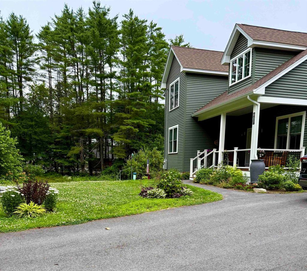 Photo of 667 Borough Road, Pembroke, NH 03275 (MLS # 5066762)