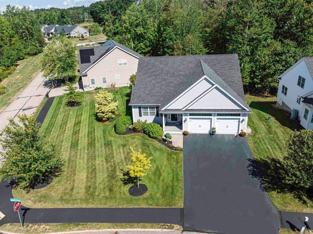 Photo of 4 Madelyn Drive, Dover, NH 03820 (MLS # 5060894)