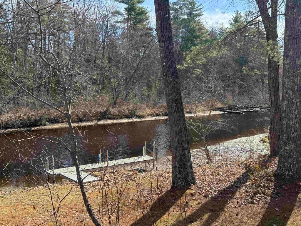 Photo of 16 Hodsdon Shore Road, Ossipee, NH 03814 (MLS # 5074275)
