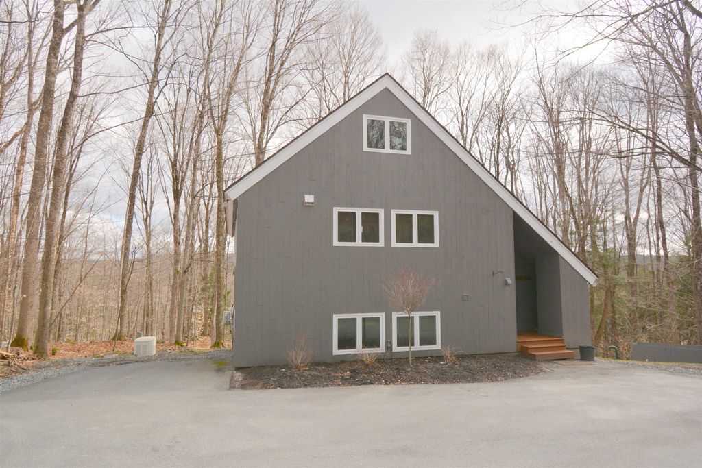 Photo of 54 Brookridge Drive, Grantham, NH 03753 (MLS # 5082266)