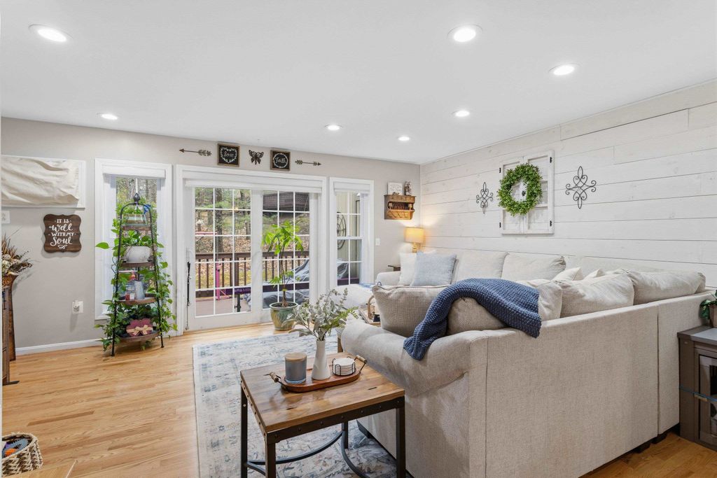 Photo of 1465 Hooksett Road #267, Hooksett, NH 03106 (MLS # 5085596)