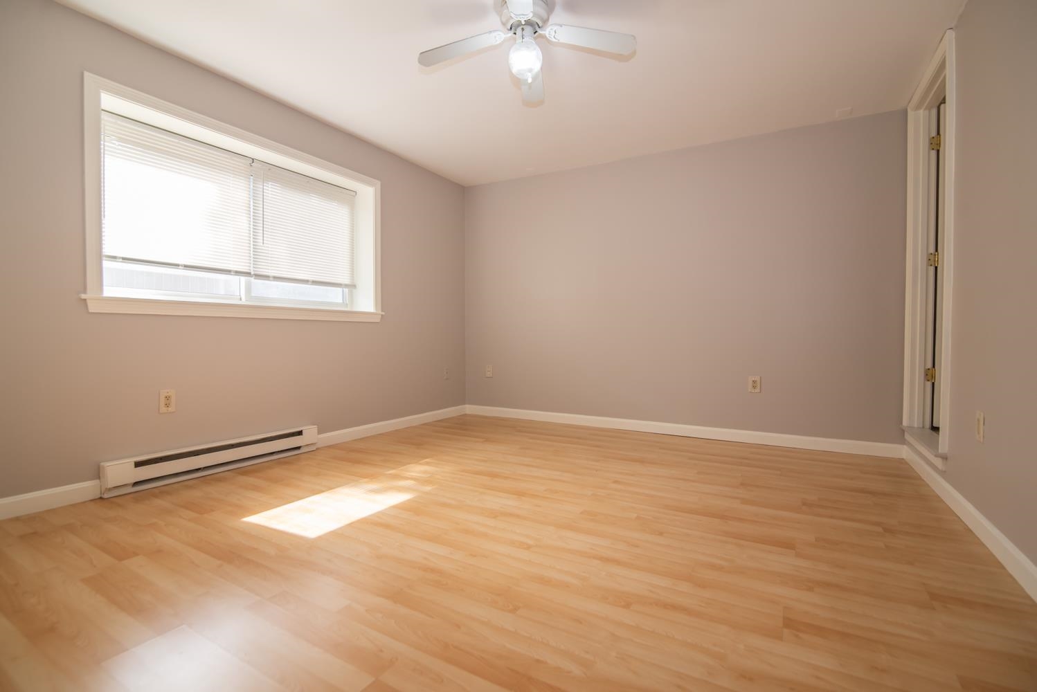 Concord, New Hampshire 03301, United States, 2 Bedrooms Bedrooms, ,2 BathroomsBathrooms,Residential,Active,194749