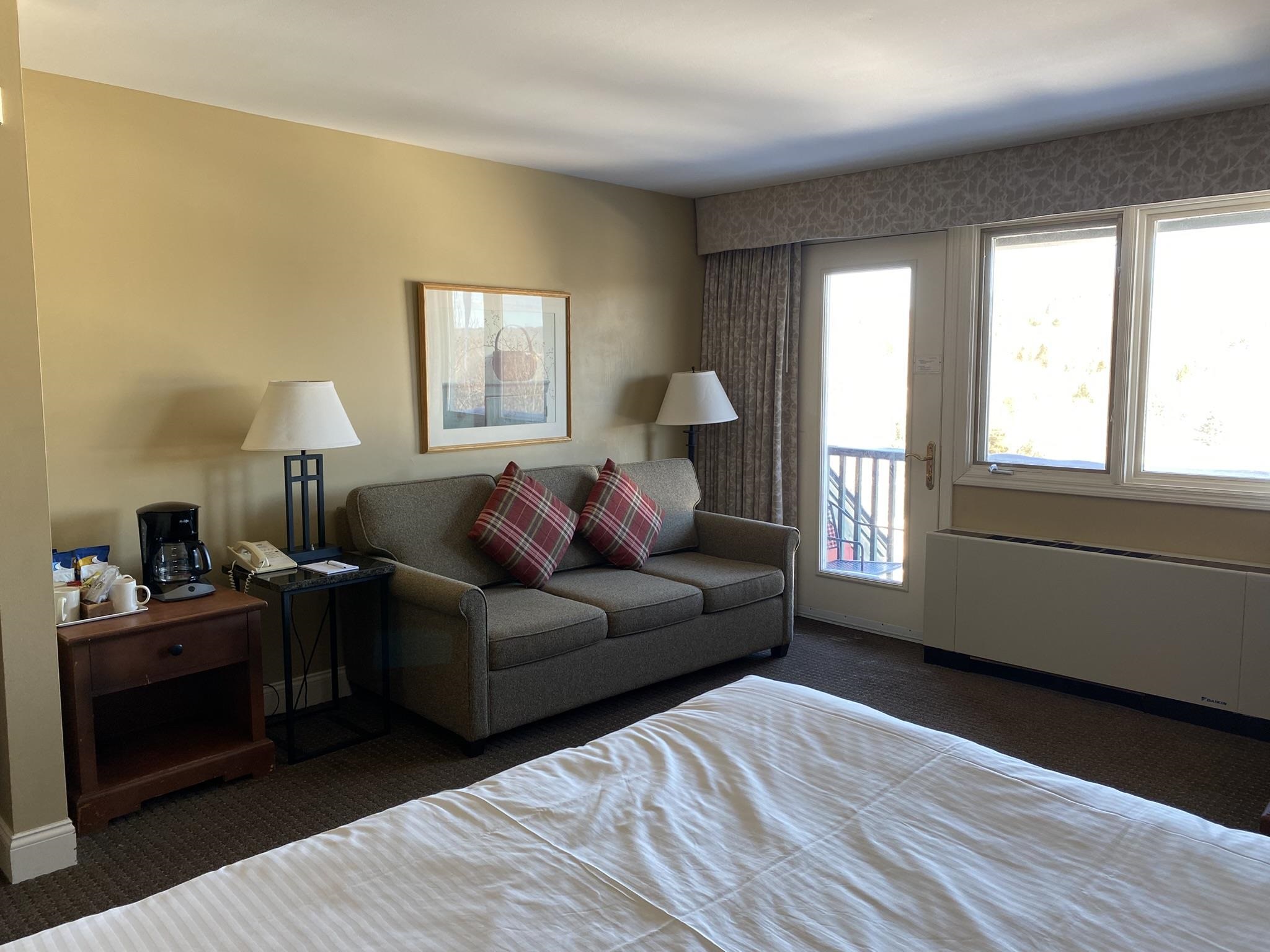 320 322 Qtr1 89 Grand Summit Way 320 322