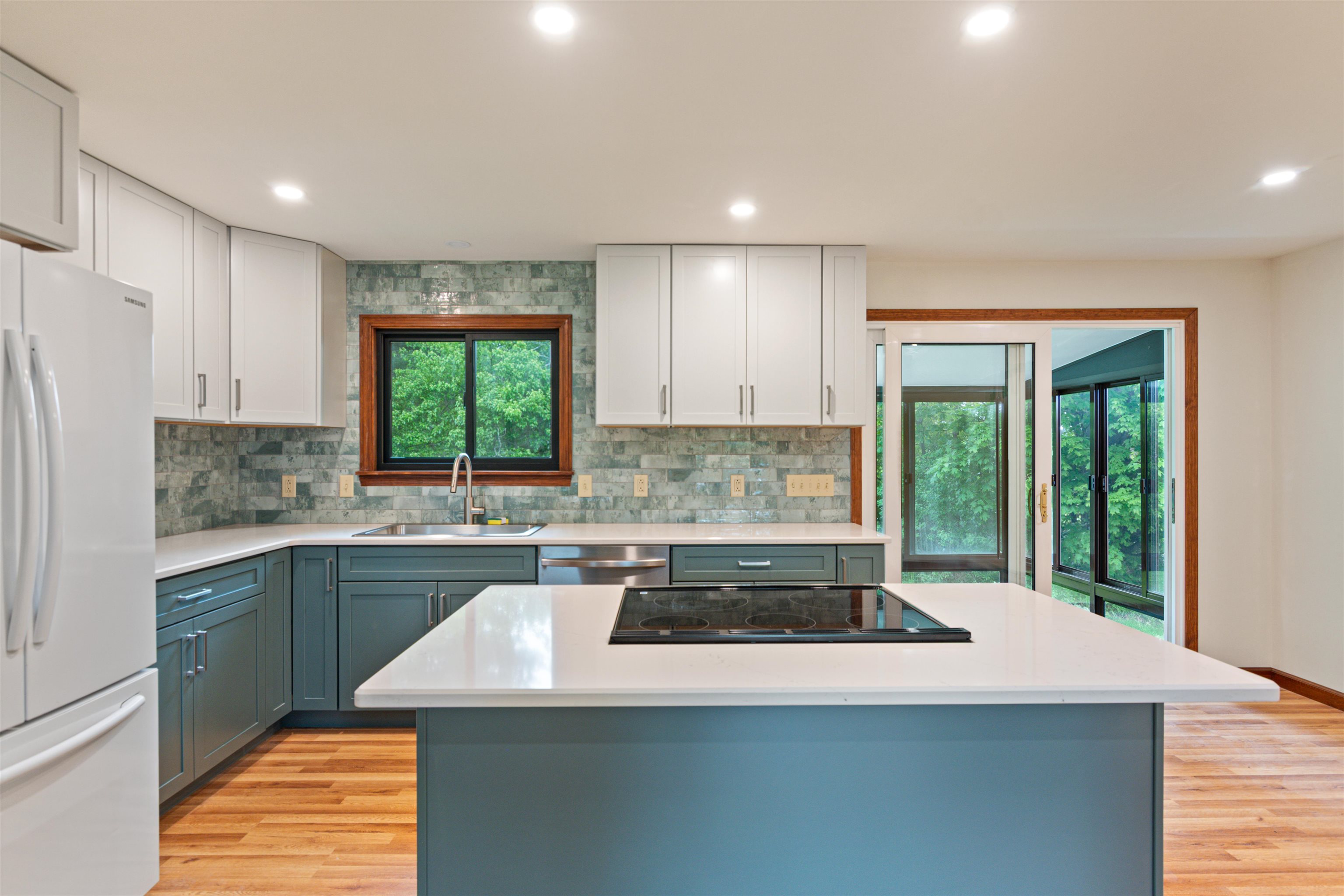 15 Spring Hollow Lane