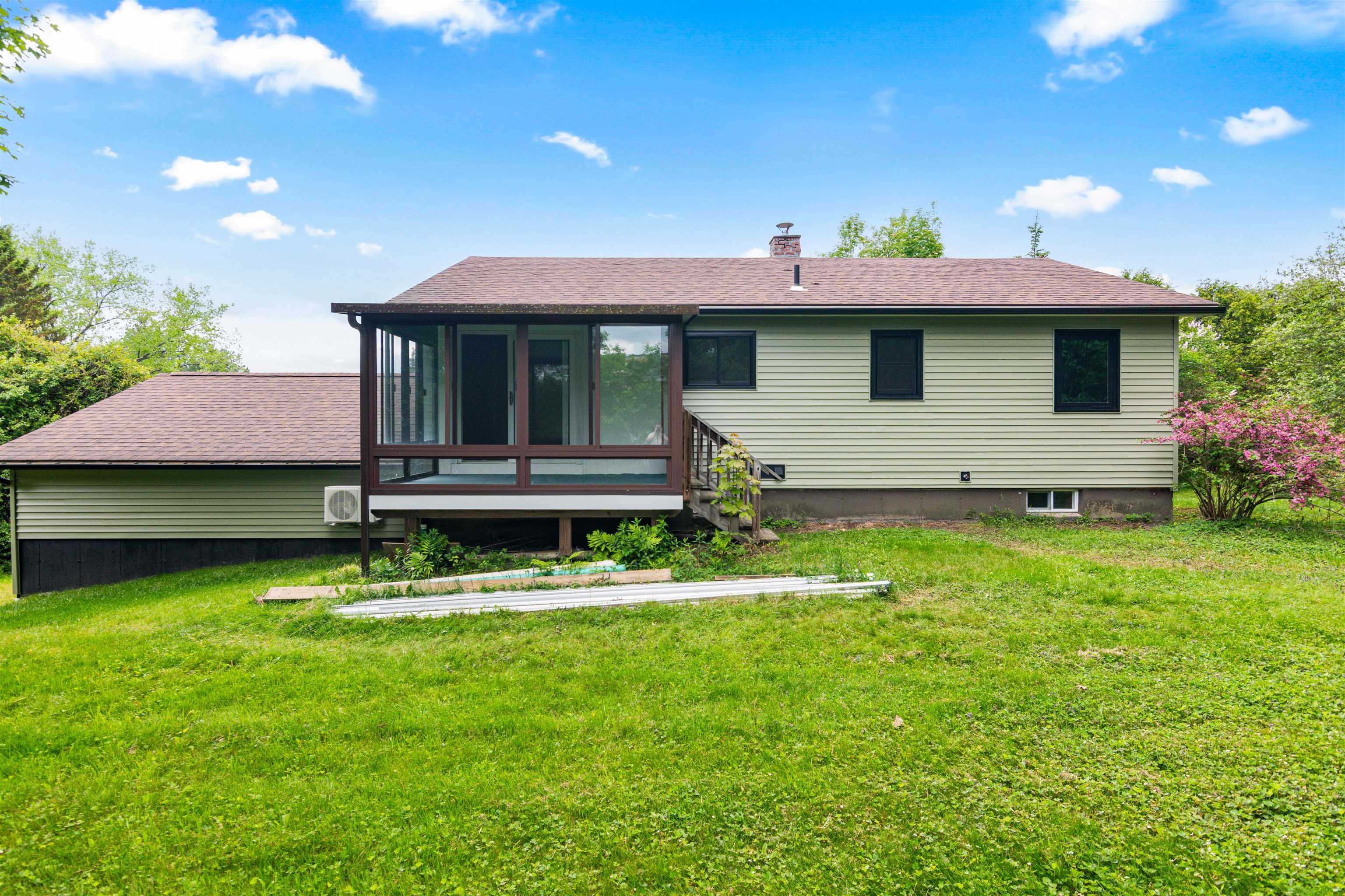 15 Spring Hollow Lane