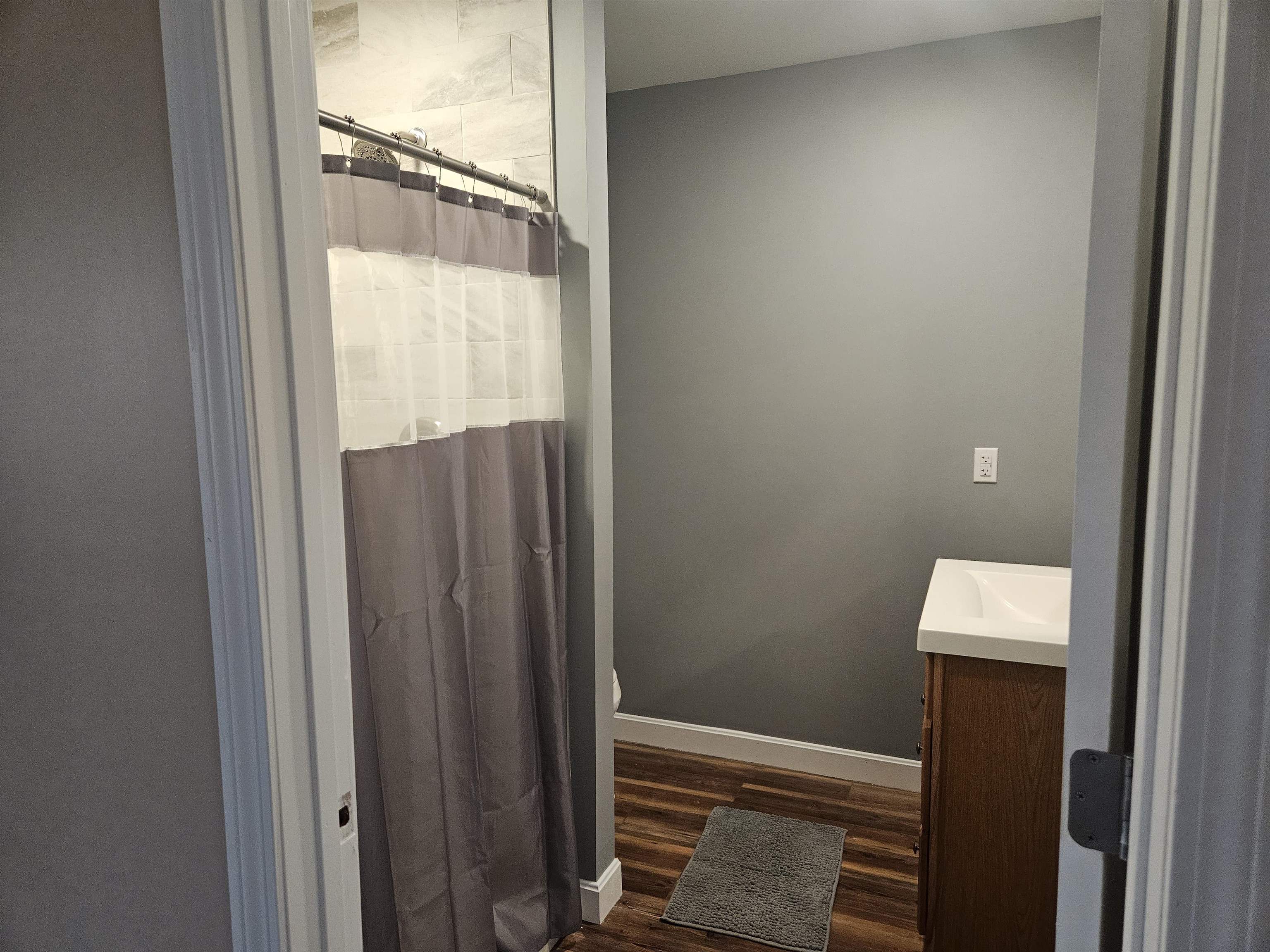 146 Ellsworth Hill Road apt A