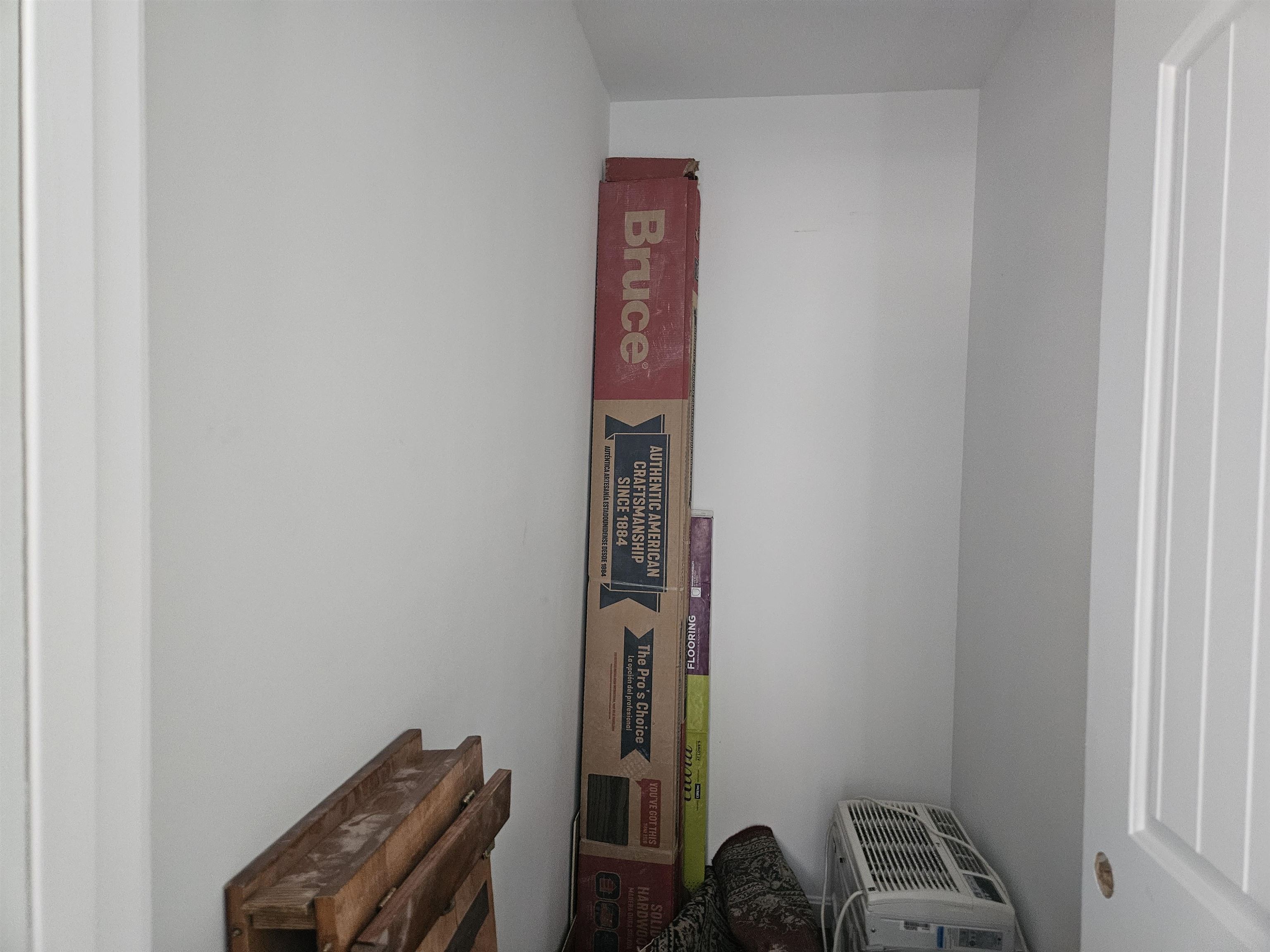 146 Ellsworth Hill Road apt A