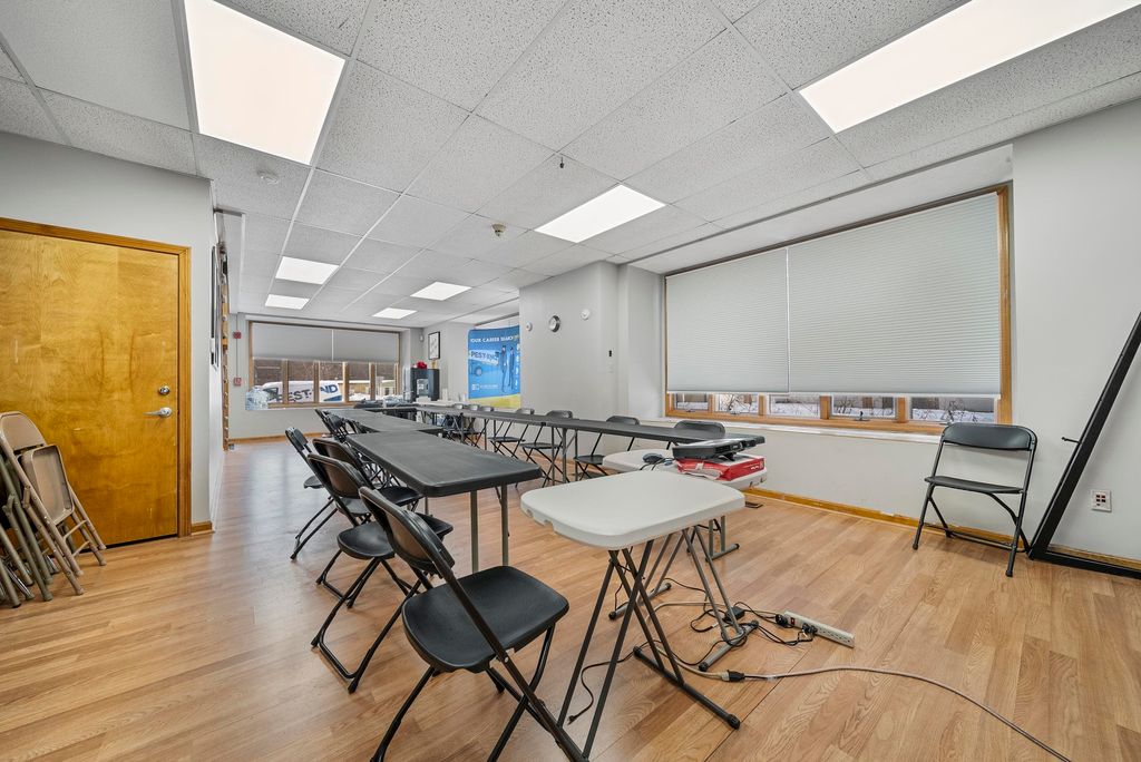 Photo of 91 Plaistow Road #4, Plaistow, NH 03865 (MLS # 5029556)