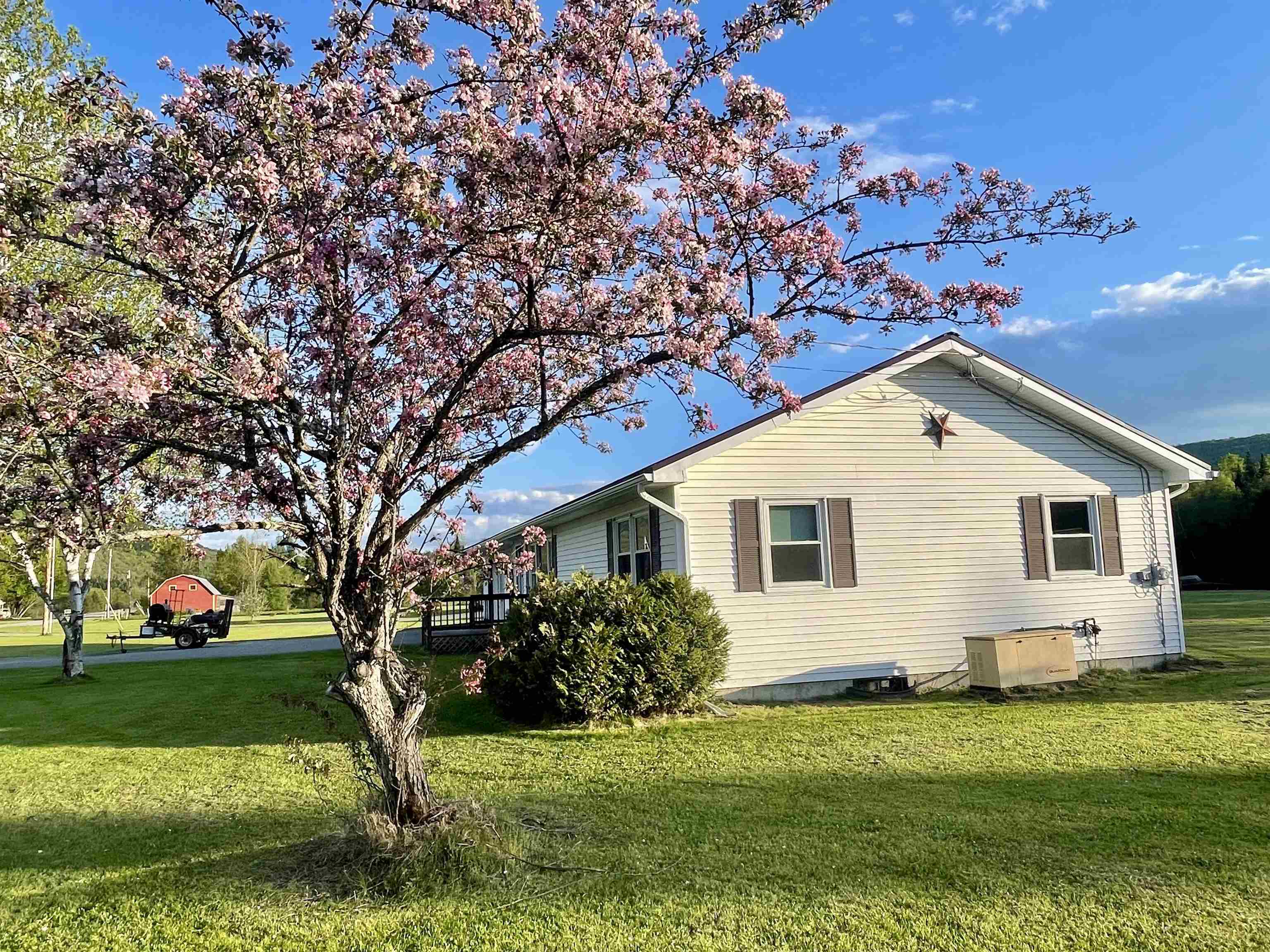 2565 Island Pond Road