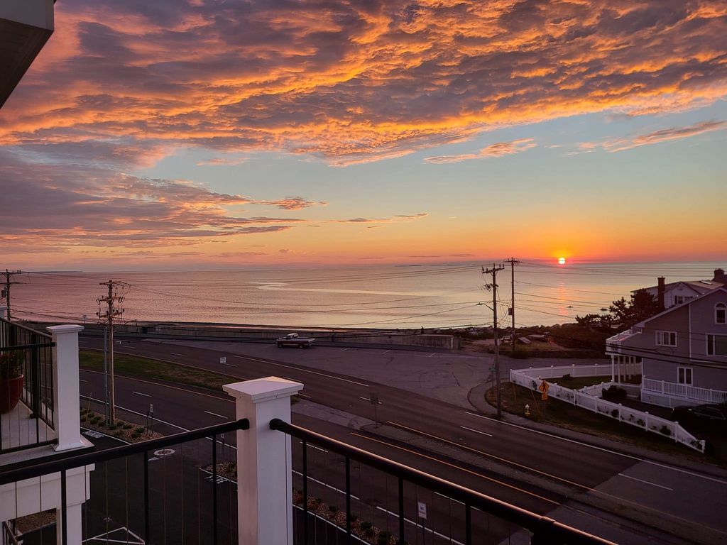 Photo of 535 Ocean Boulevard #402, Hampton, NH 03842 (MLS # 5087949)