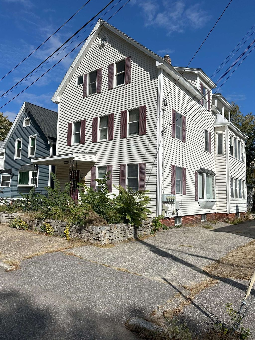 Photo of 381 Thornton Street #3, Manchester, NH 03102 (MLS # 5065496)