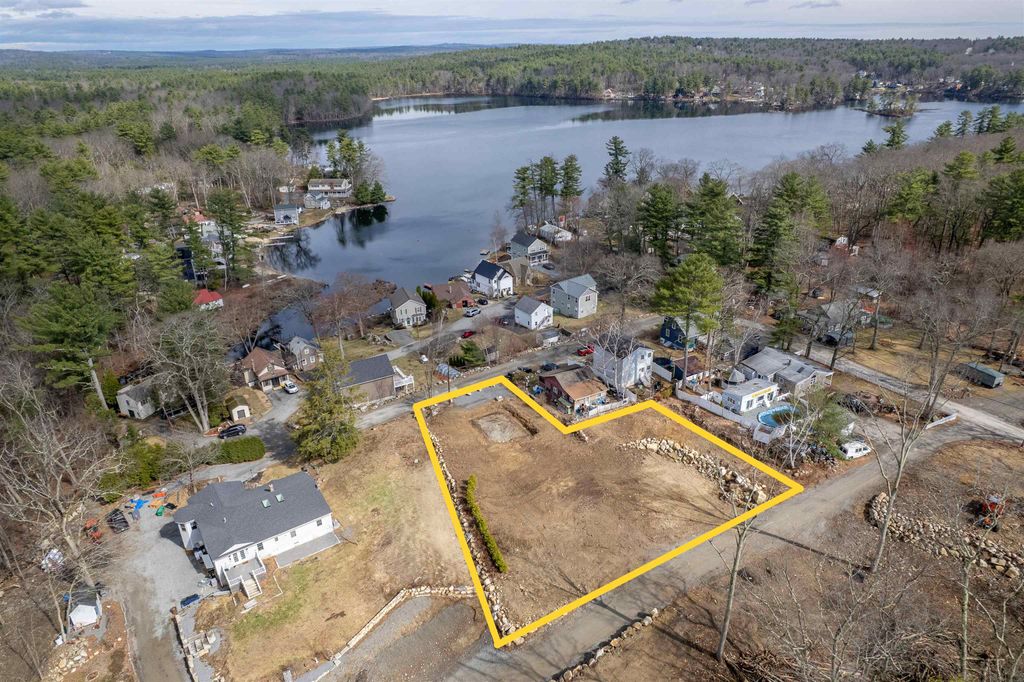 Photo of 4 Andover Street, Pelham, NH 03076 (MLS # 5083320)