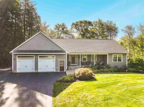 18 Huckins Road Madbury NH 03823