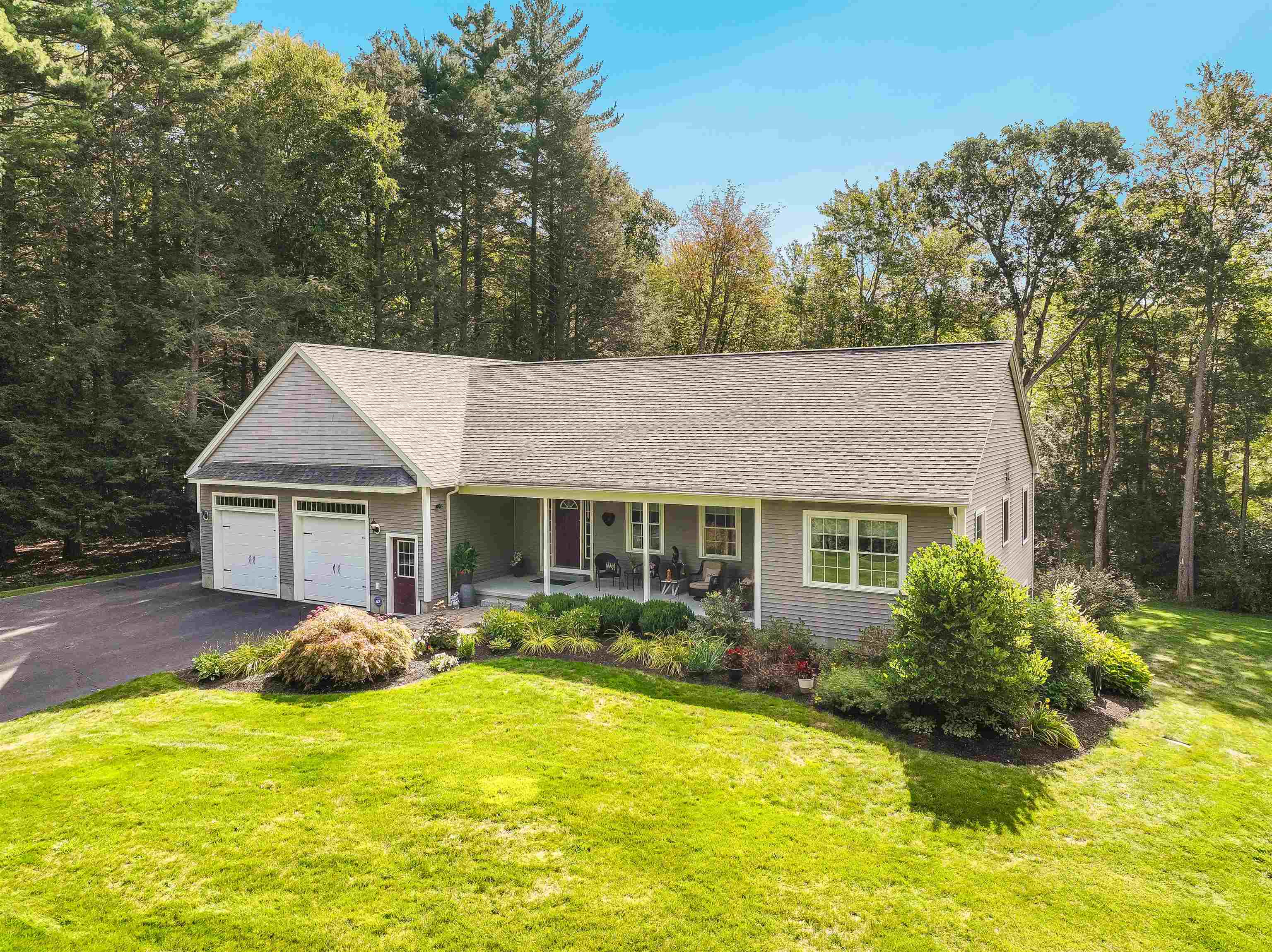 18 Huckins Road