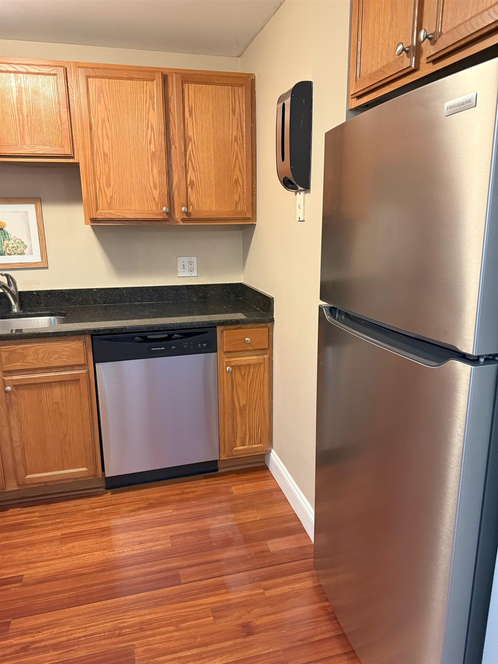 59 Ponemah Hill Road Unit 1-201