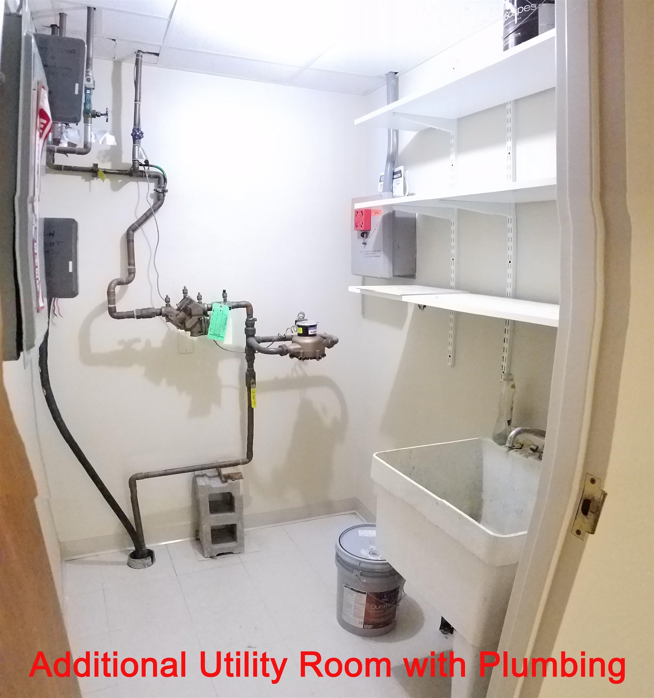 Londonderry, New Hampshire 03053, United States, ,Commercial,Active,243086