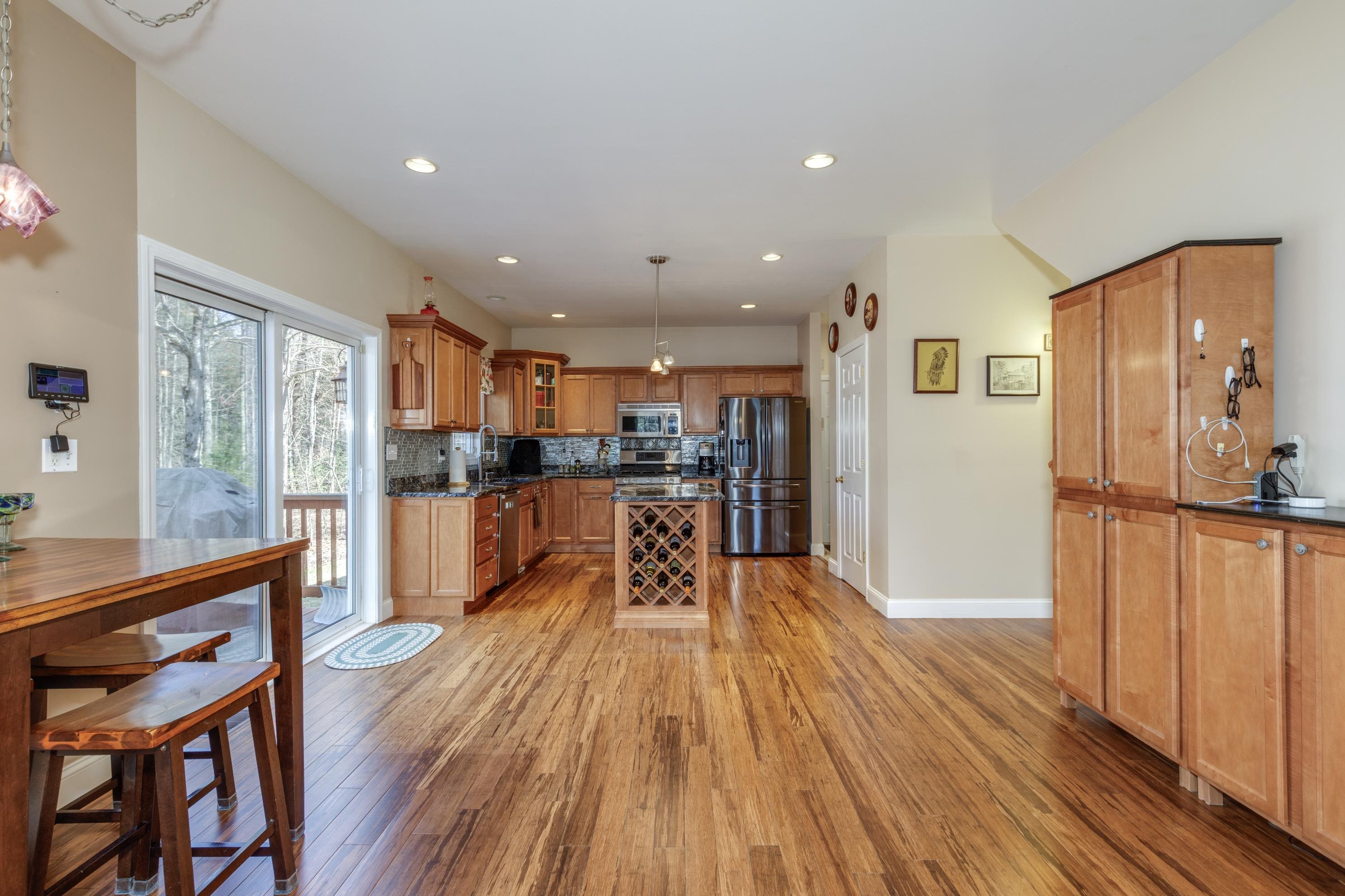 Deerfield, New Hampshire 03037, United States, 4 Bedrooms Bedrooms, ,3 BathroomsBathrooms,Residential,Pending,113866