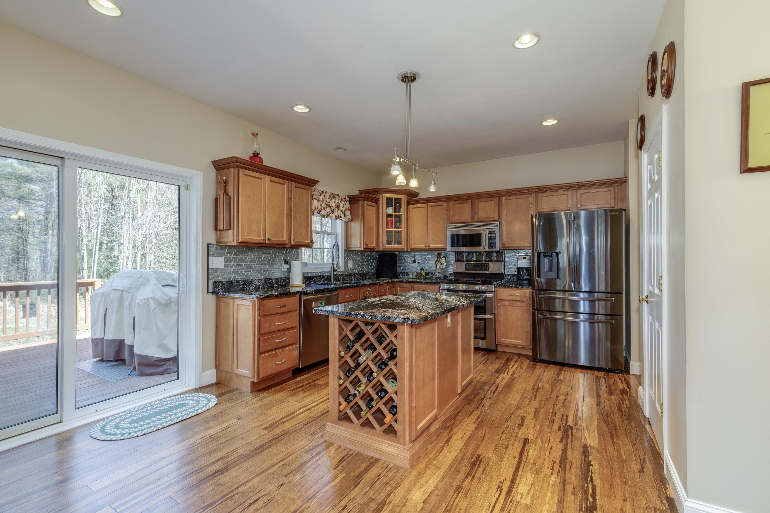 Deerfield, New Hampshire 03037, United States, 4 Bedrooms Bedrooms, ,3 BathroomsBathrooms,Residential,Pending,113866