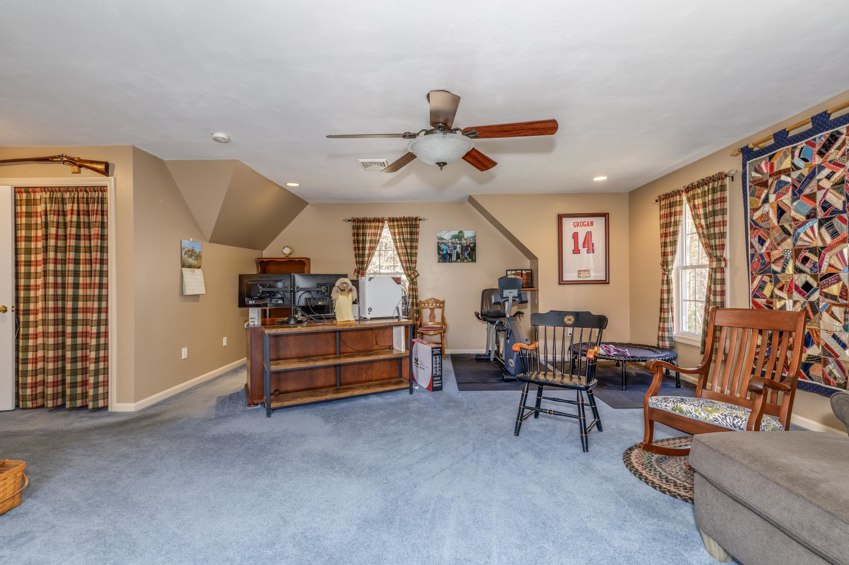 Deerfield, New Hampshire 03037, United States, 4 Bedrooms Bedrooms, ,3 BathroomsBathrooms,Residential,Pending,113866