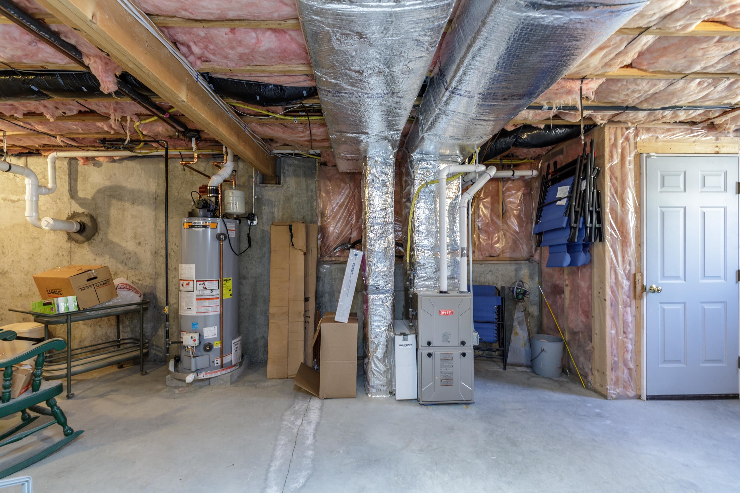 Deerfield, New Hampshire 03037, United States, 4 Bedrooms Bedrooms, ,3 BathroomsBathrooms,Residential,Pending,113866