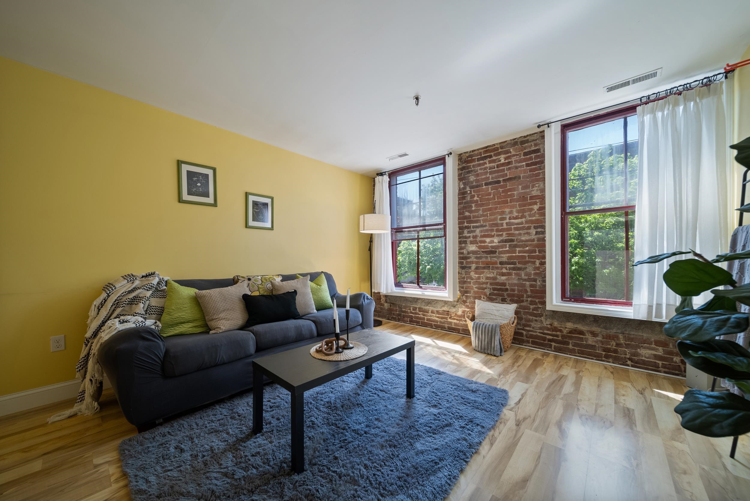 470 Silver Street 223