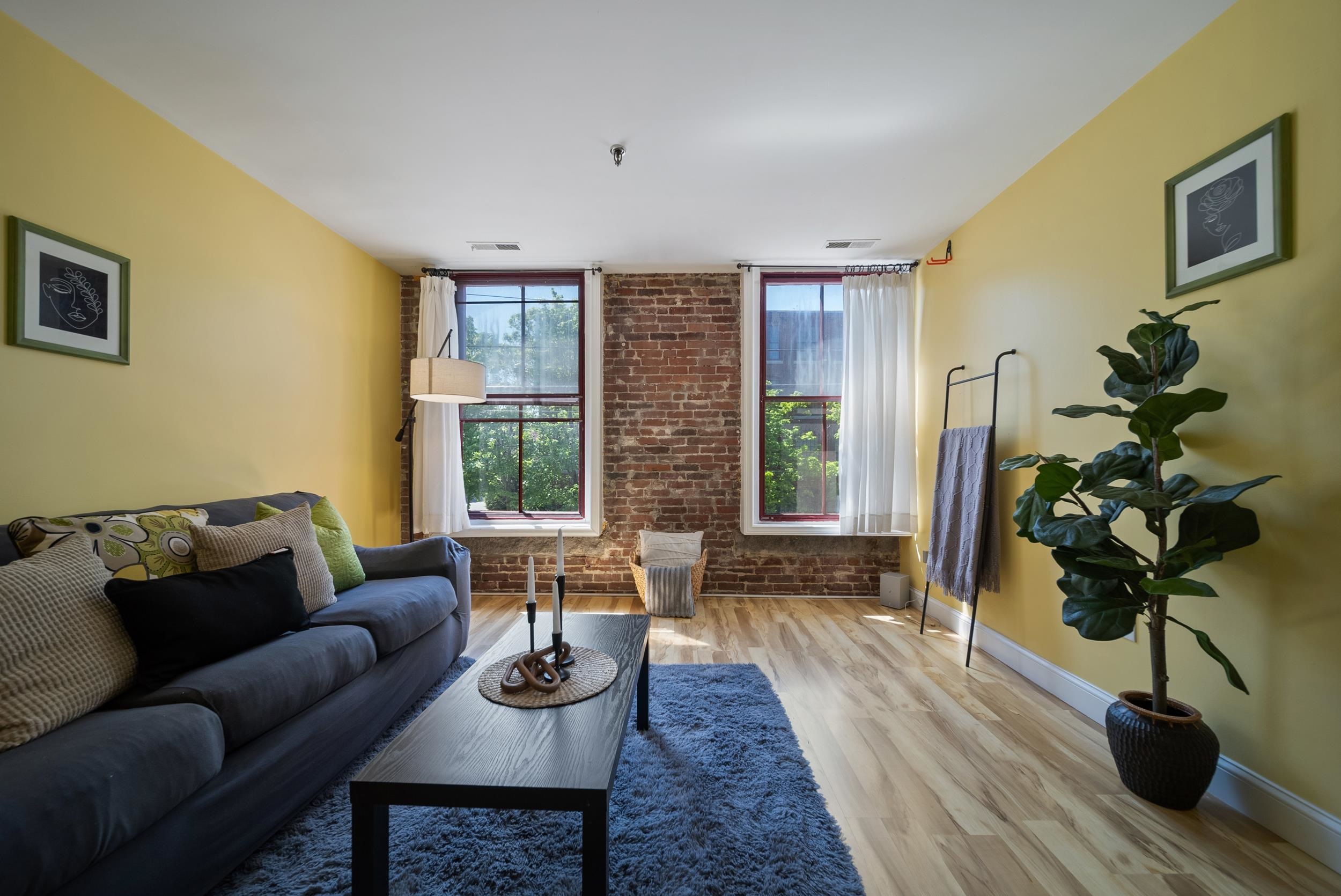 470 Silver Street 223