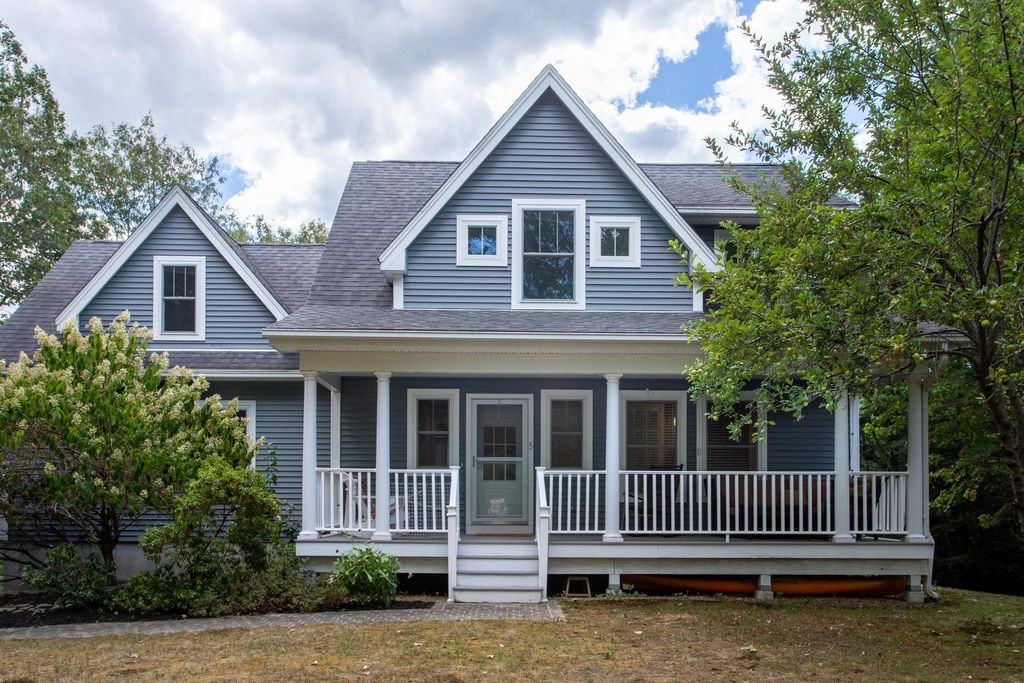 Photo of 5 Stone Ridge Lane, Exeter, NH 03833 (MLS # 5058611)