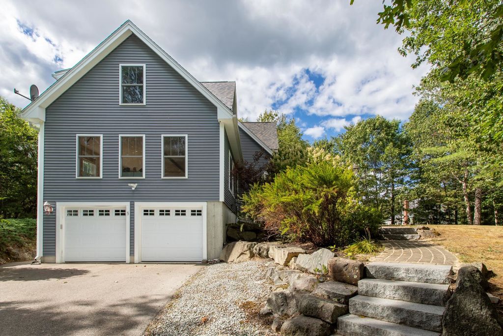 Photo of 5 Stone Ridge Lane, Exeter, NH 03833 (MLS # 5058611)