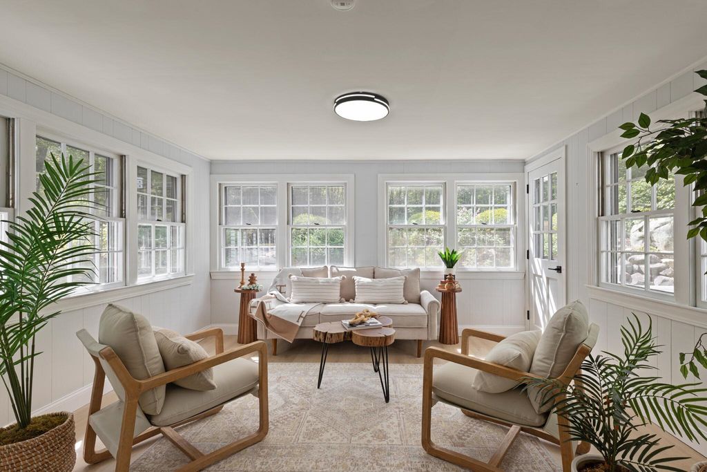 Photo of 55 Woodridge Road, Hampstead, NH 03826 (MLS # 5070695)