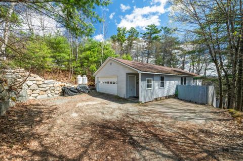 Photo of 71 Summit Avenue, Littleton, NH 03561 (MLS # 5087619)