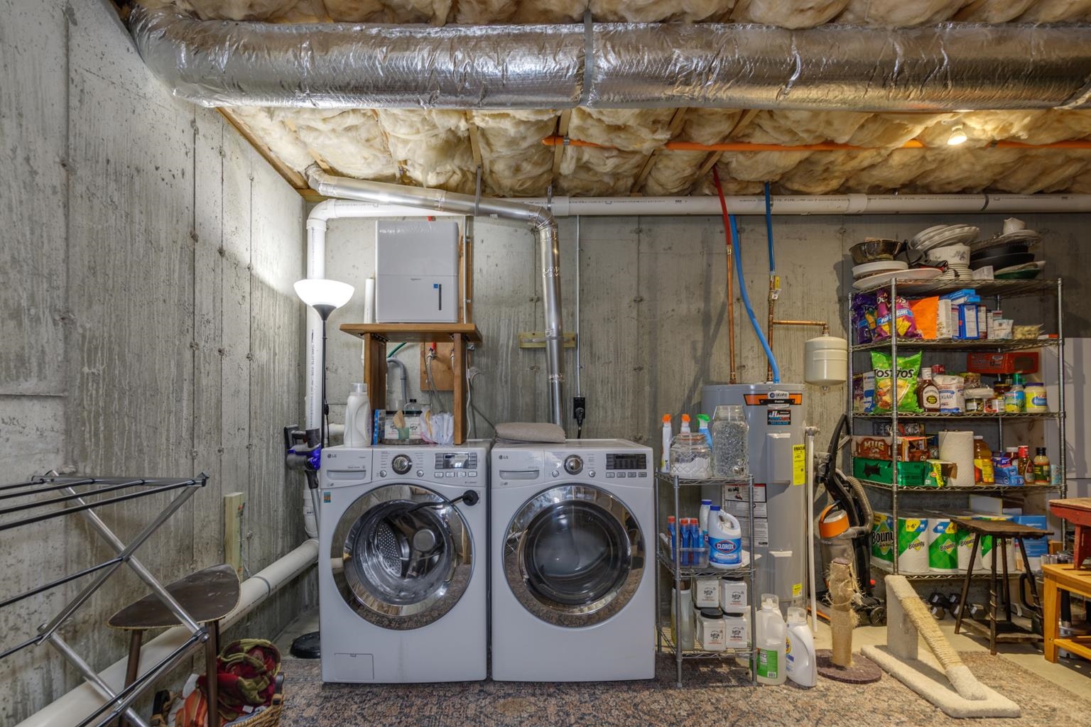 Derry, New Hampshire 03038, United States, 2 Bedrooms Bedrooms, ,2 BathroomsBathrooms,Residential,Pending,139083