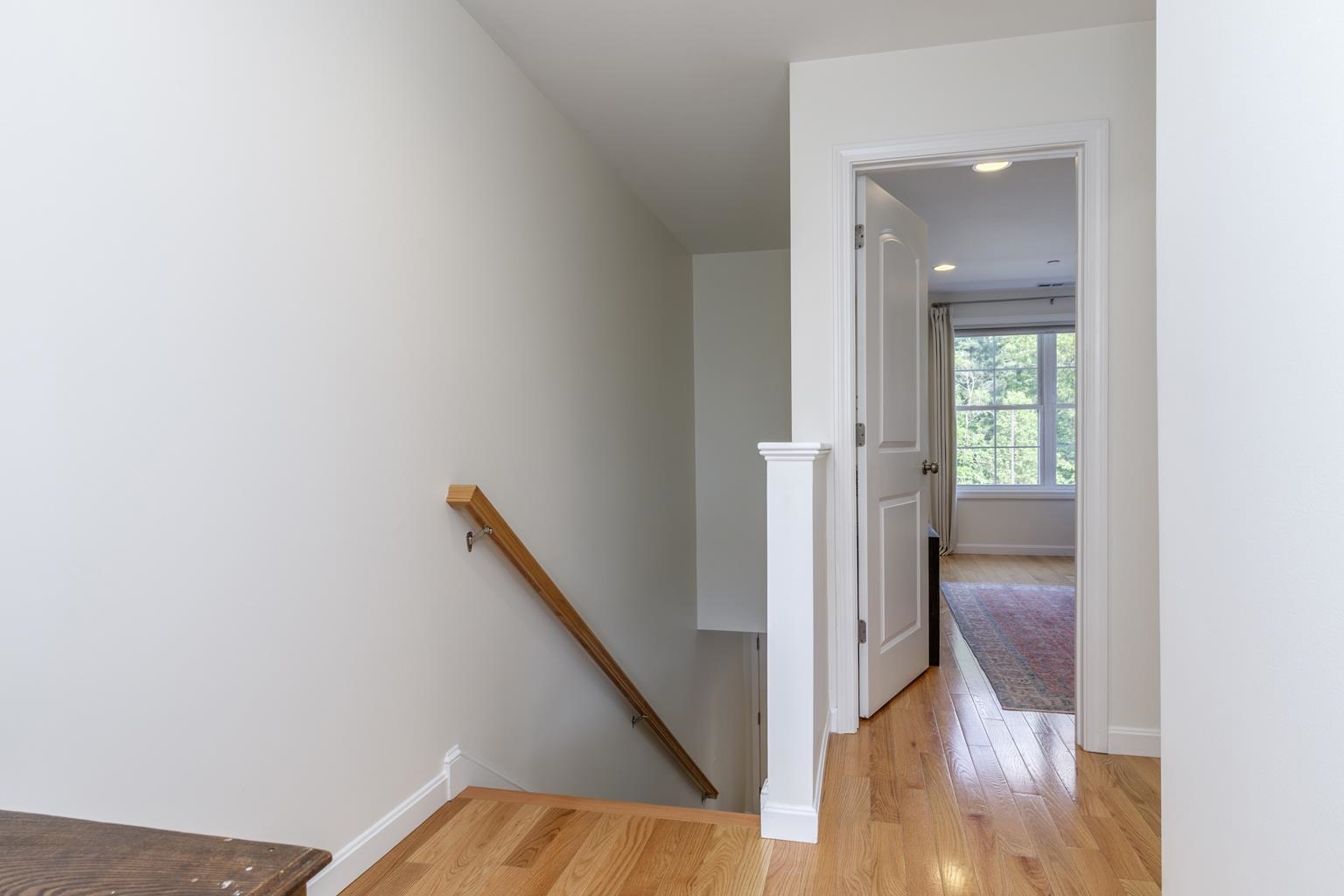 Derry, New Hampshire 03038, United States, 2 Bedrooms Bedrooms, ,2 BathroomsBathrooms,Residential,Pending,139083