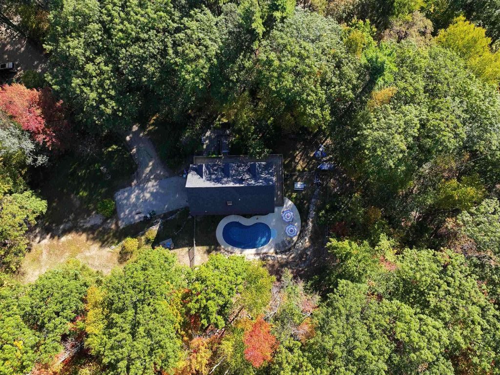 Photo of 127 Old Revolutionary Road, Temple, NH 03084 (MLS # 5081412)