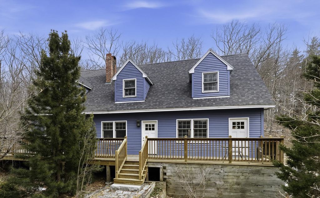 Photo of 127 Old Revolutionary Road, Temple, NH 03084 (MLS # 5081412)