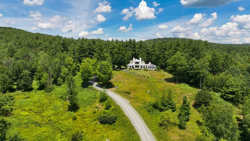 Photo of 1452 Little Sunapee Road, New London, NH 03257 (MLS # 5043926)