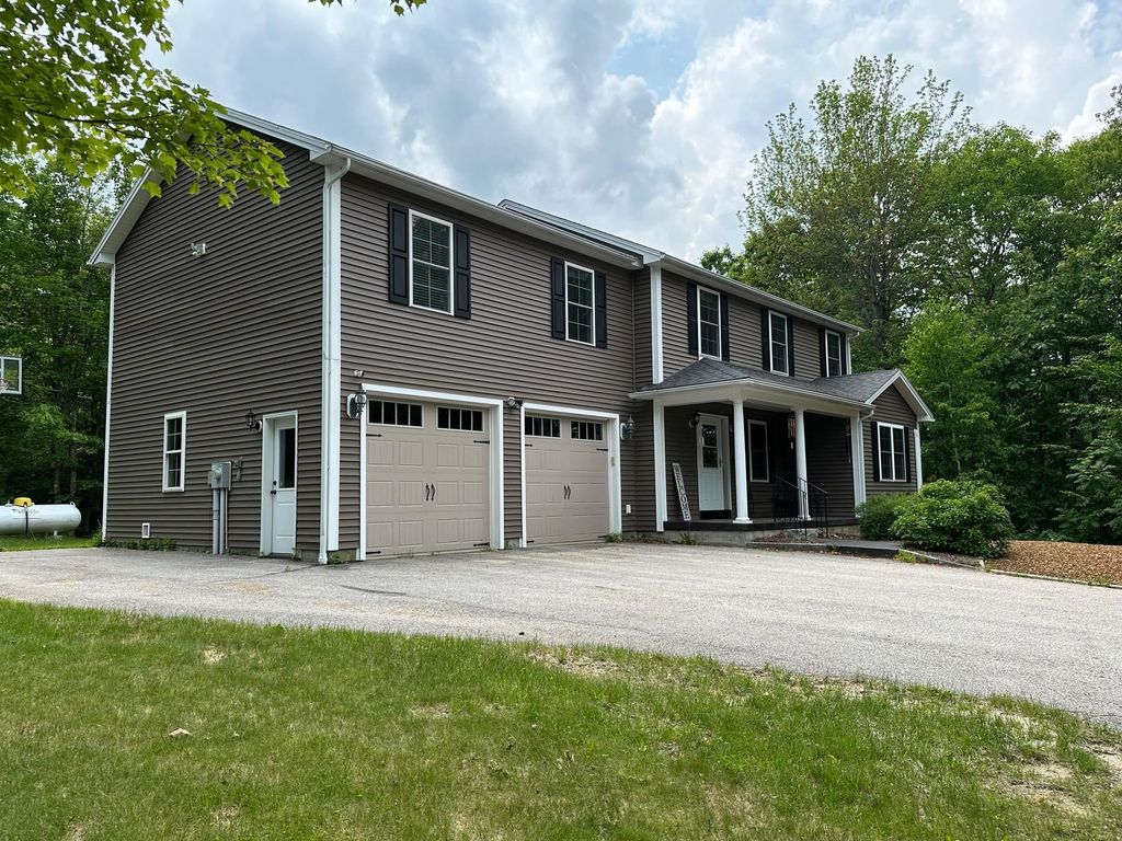 Photo of 20 Amalia Way, Rindge, NH 03461 (MLS # 5031323)