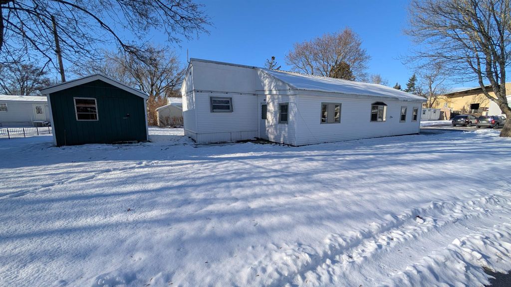 Photo of 24 Hazel Drive, Concord, NH 03301 (MLS # 5071955)