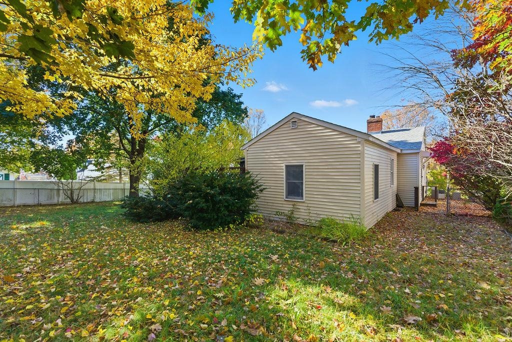 42 Richardson Street