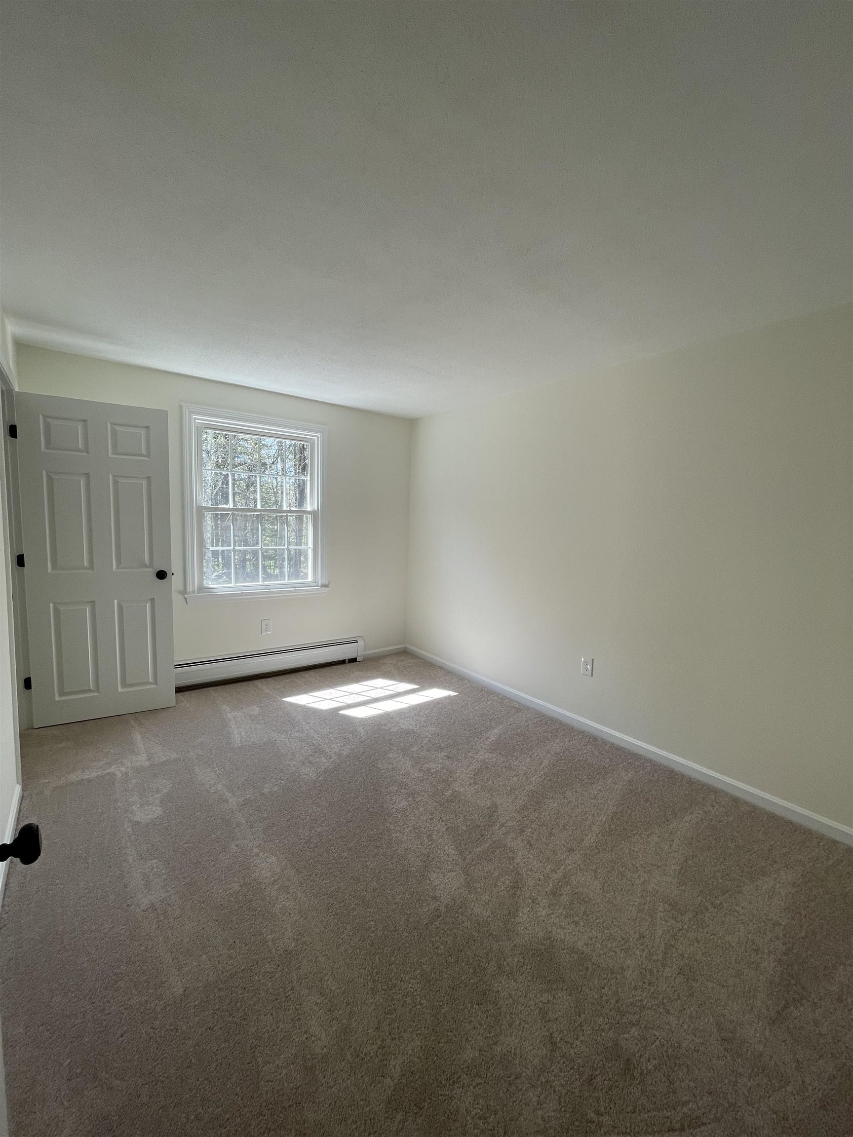 4 Colonial Road
