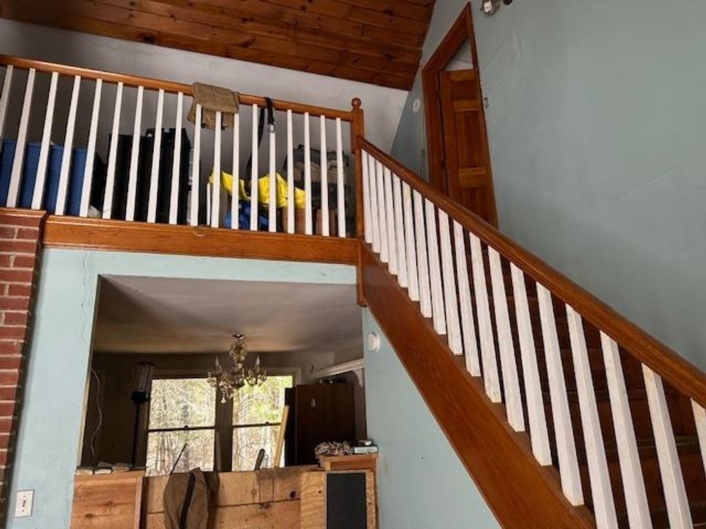 Photo of 100 Francestown Turnpike, Mont Vernon, NH 03057 (MLS # 5083515)