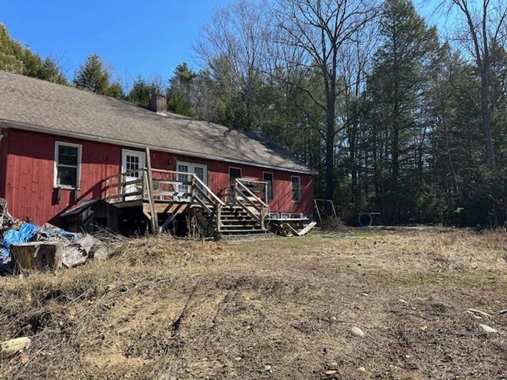 Photo of 100 Francestown Turnpike, Mont Vernon, NH 03057 (MLS # 5083515)