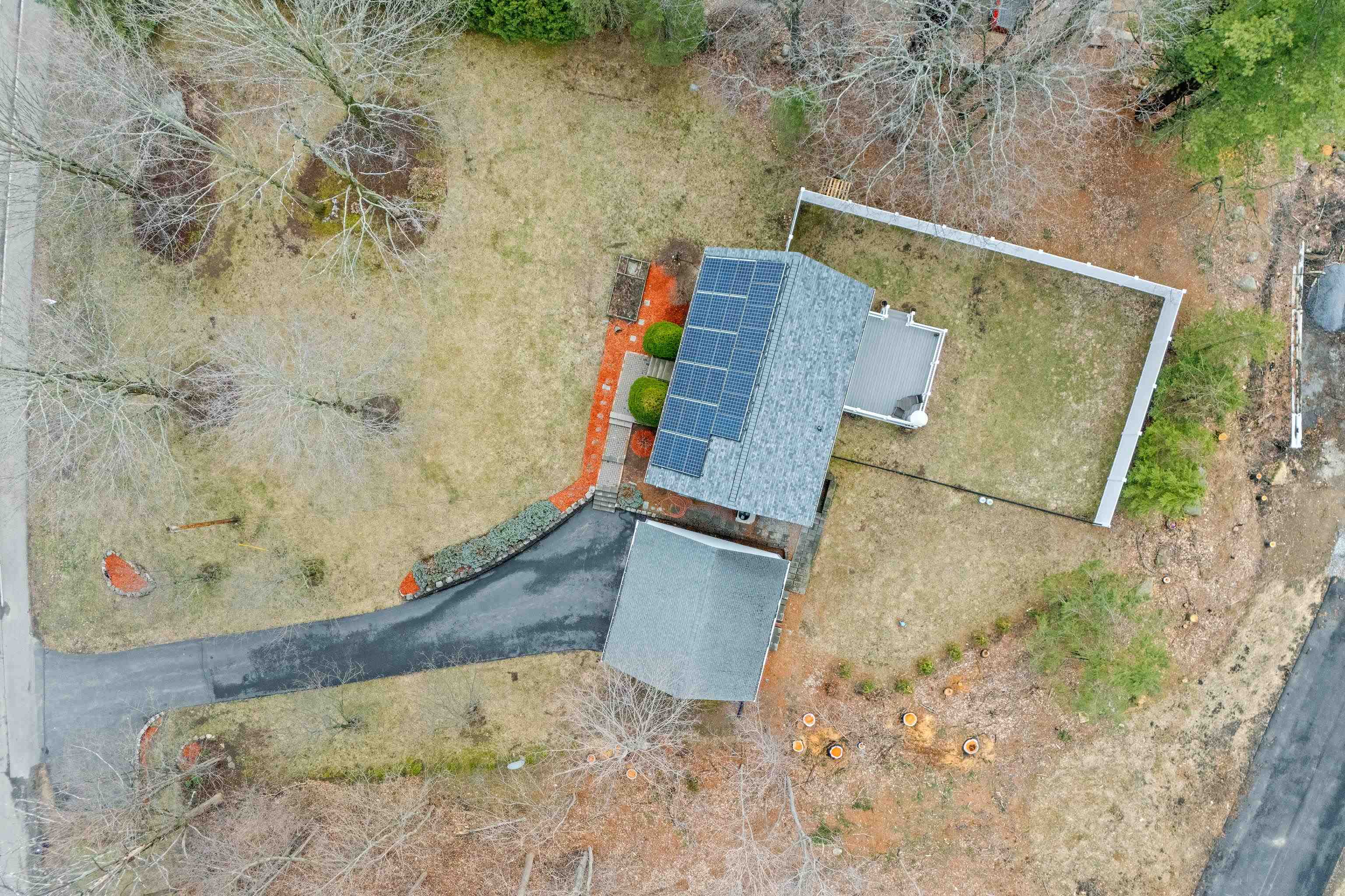3 Kendall Pond Road