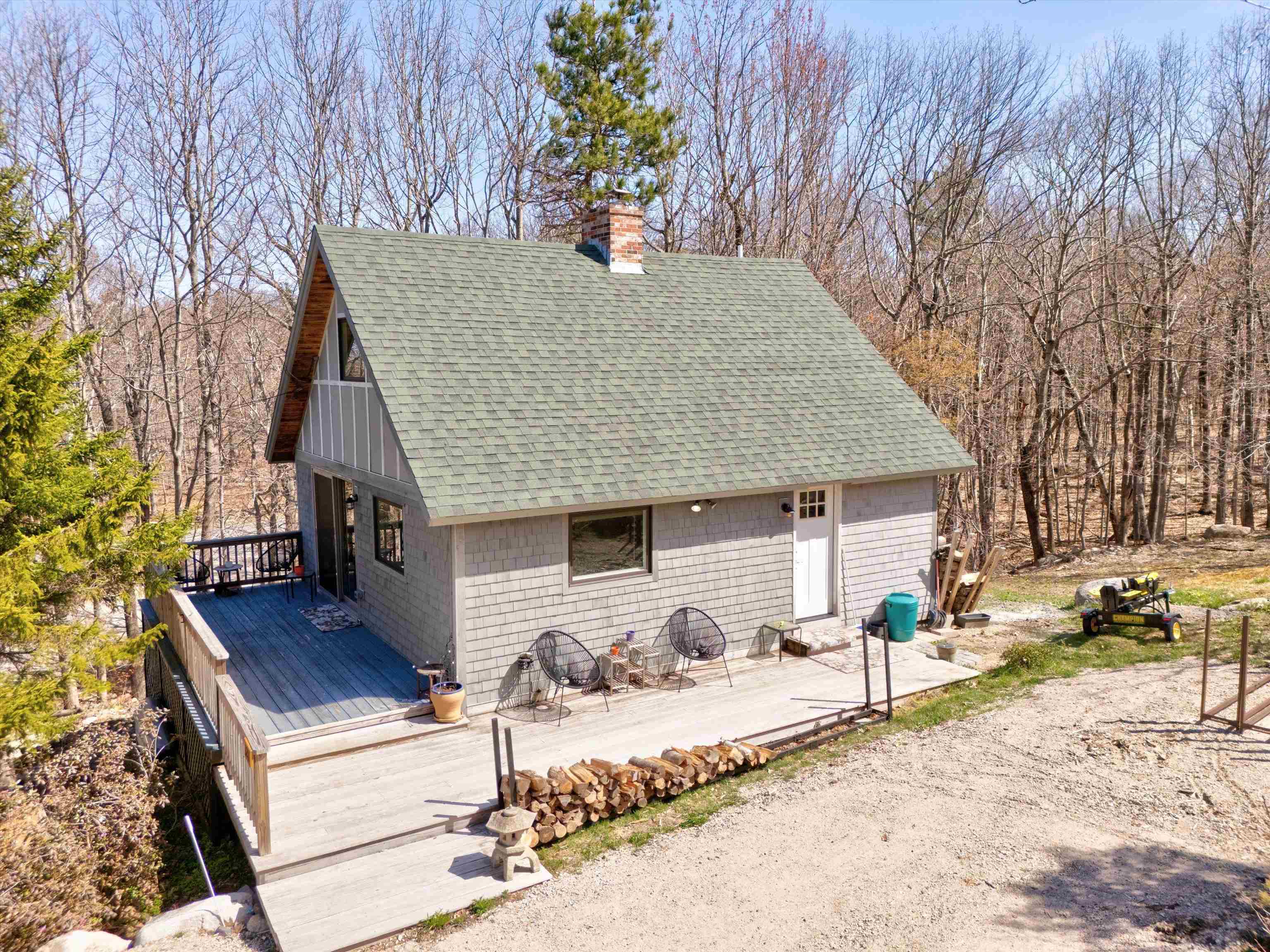128 Mountain Drive