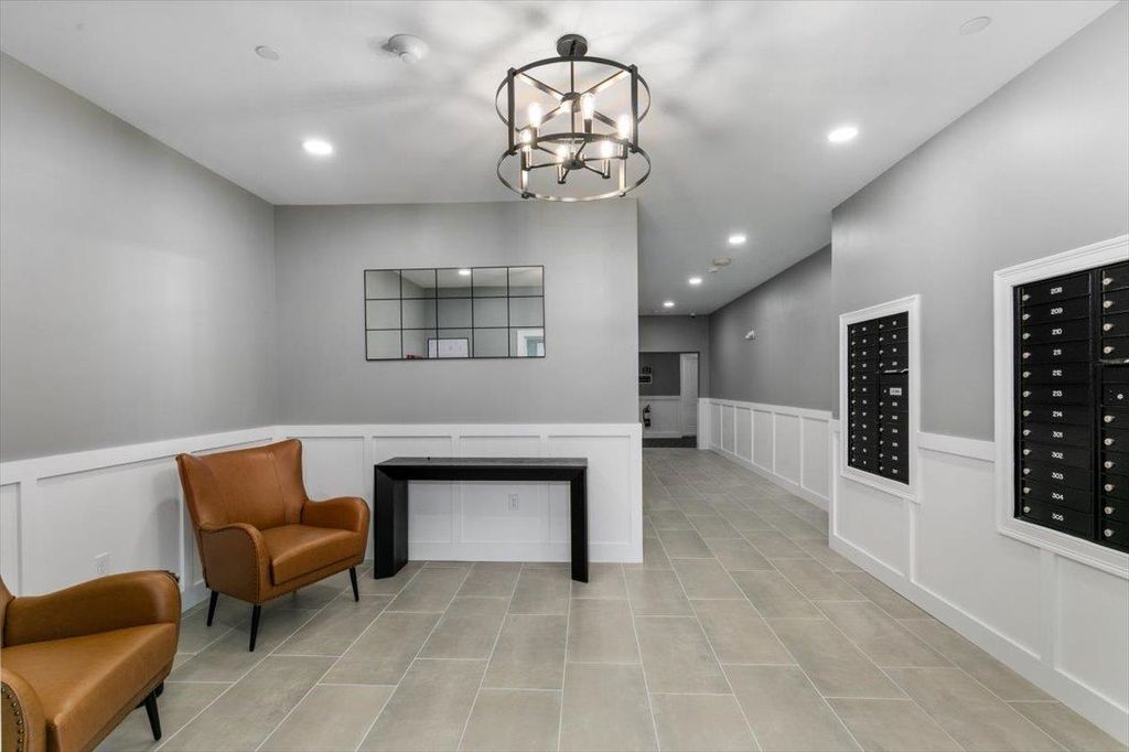 Photo of 10100 S Willow Street #312, Manchester, NH 03103 (MLS # 5057078)