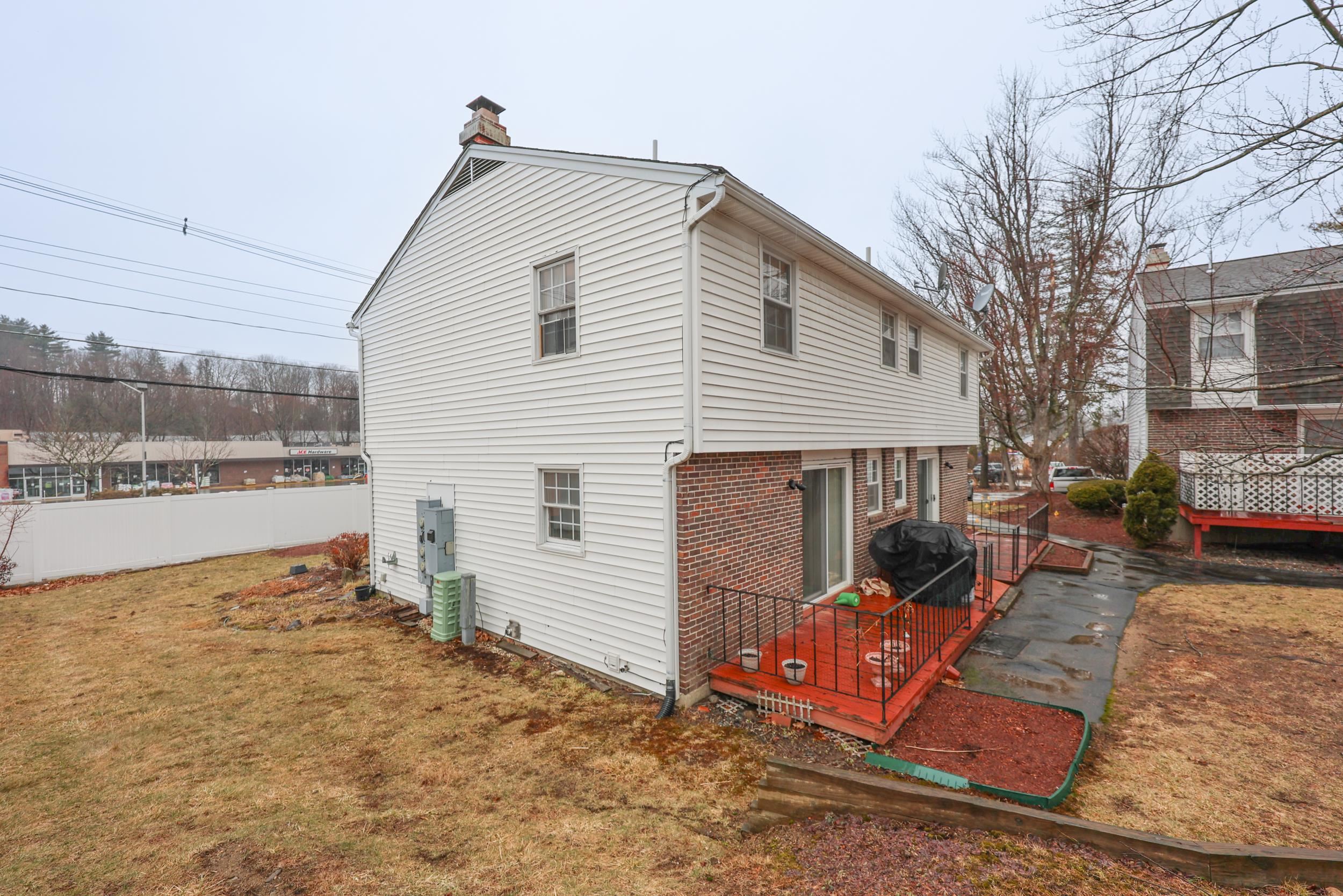 2 Riversedge Drive
