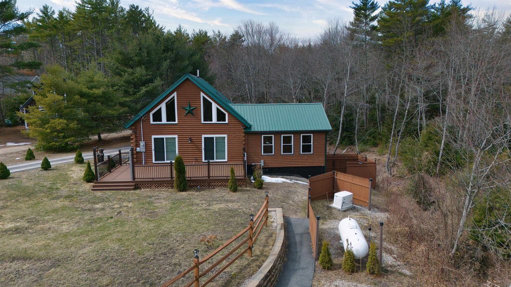 Photo of 415 Gold Coast Drive, Wakefield, NH 03830 (MLS # 5082459)