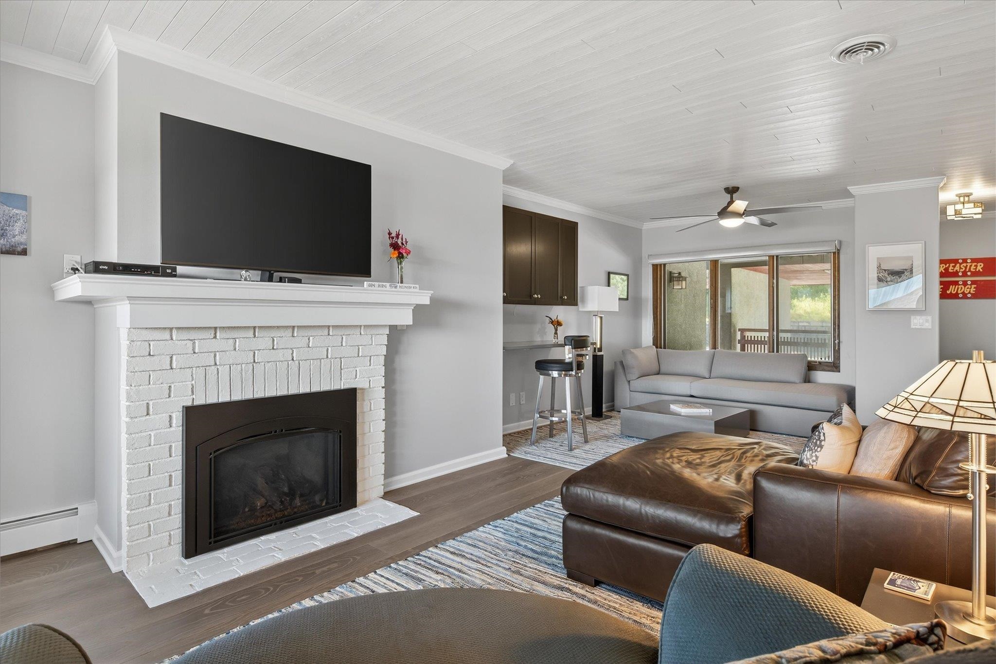 281 Sunrise Road Cambridge 403